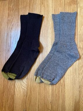 Gold Toe Crew Socks (2 pairs) dark brown and heather Tan